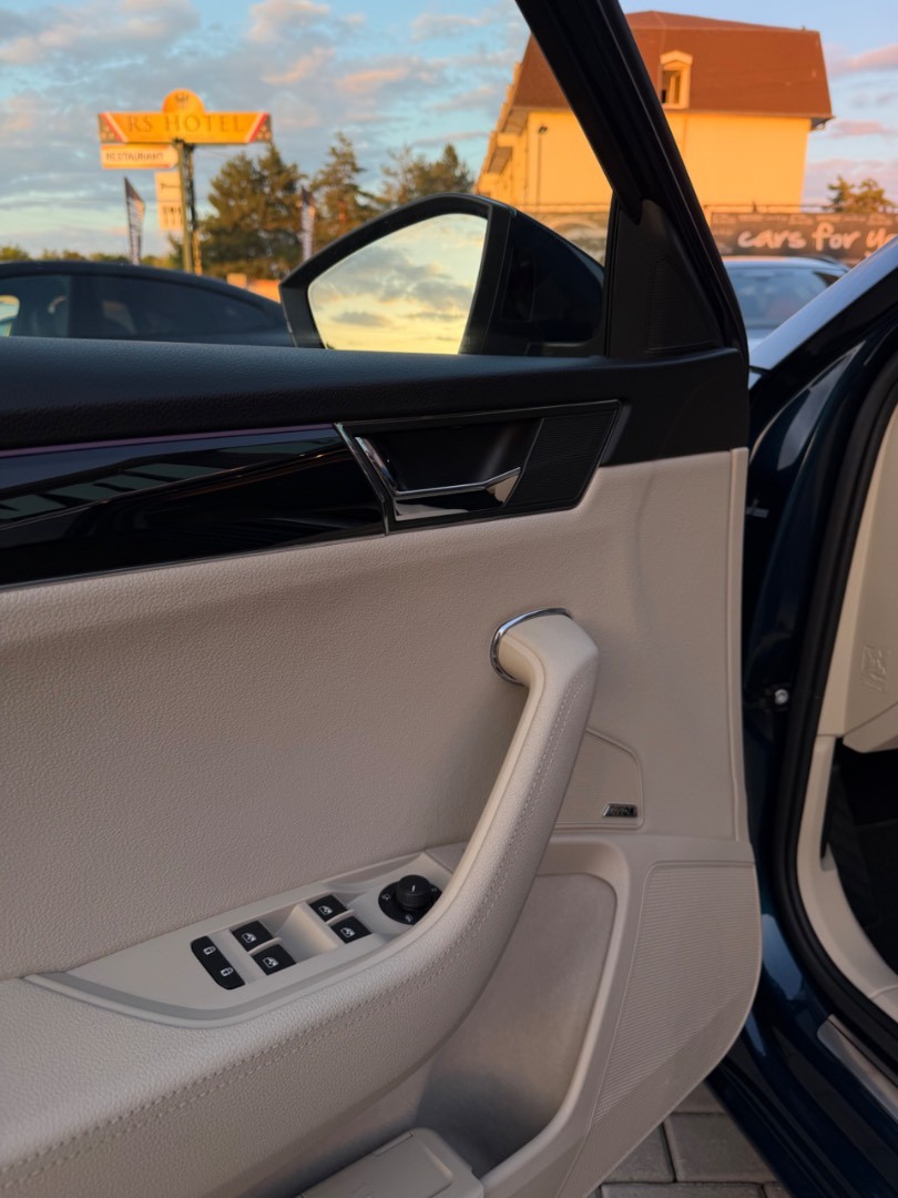 Škoda Superb Combi 2.0TDi DSG 4×4 L&K SK ŠPZ FULL