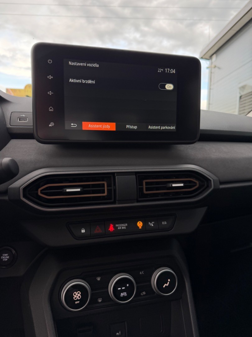 Dacia Jogger EXTREME 1.6Hybrid 140PS A/T 5M