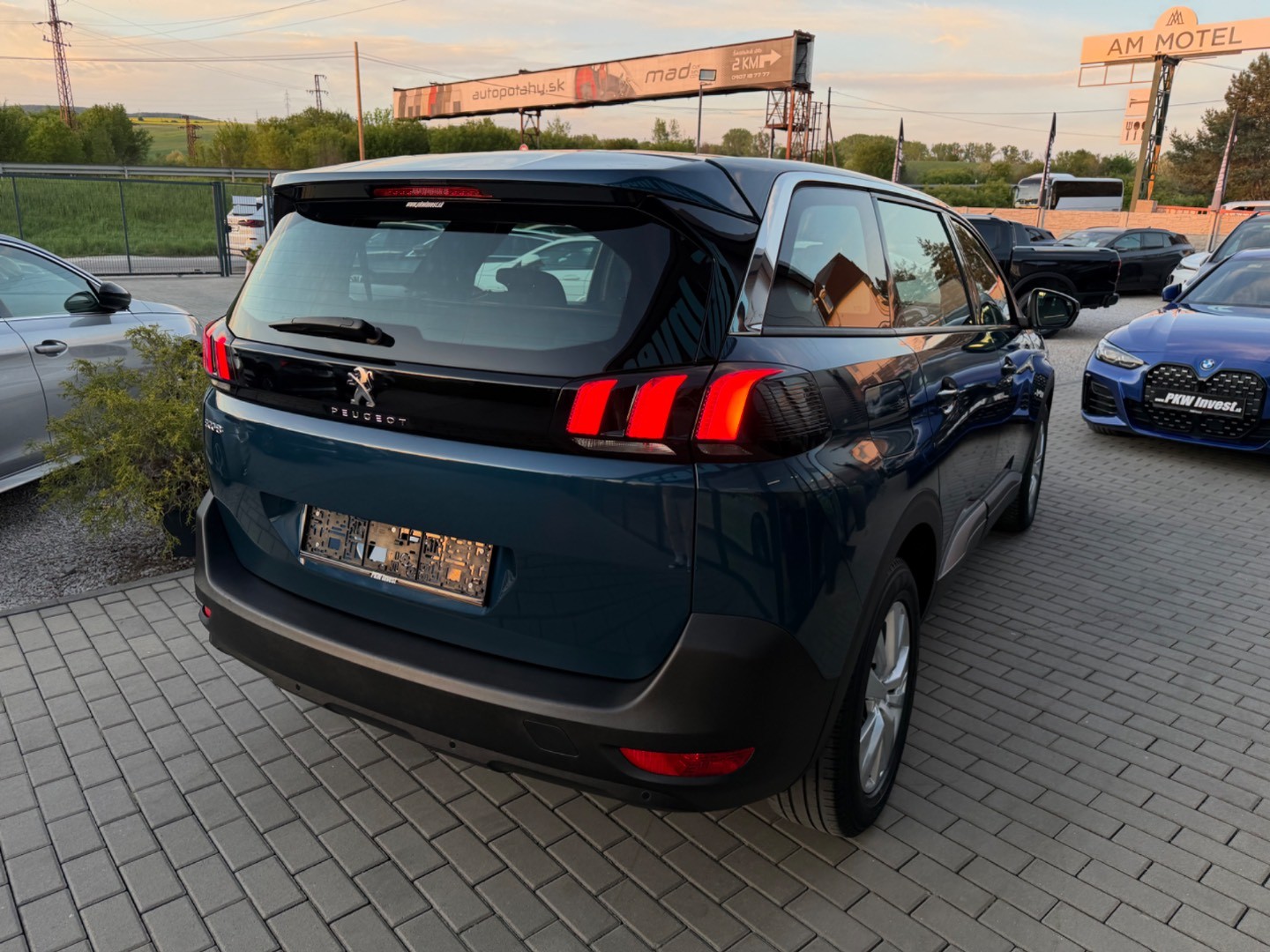 Peugeot 5008 1.5BlueHDi 130PS A/T 7-MIESTNE Allure Edition