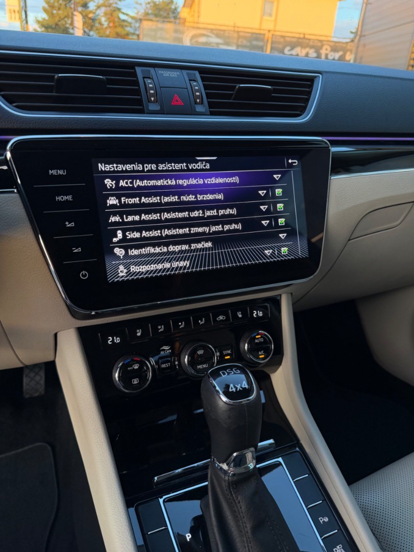 Škoda Superb Combi 2.0TDi DSG 4×4 L&K SK ŠPZ FULL