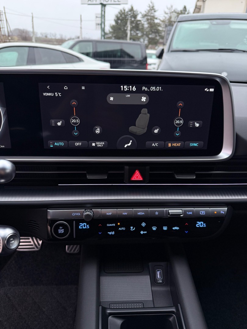 Hyundai Ioniq 6 239kWh 4×4 PREMIUM FULL A/T SK ŠPZ