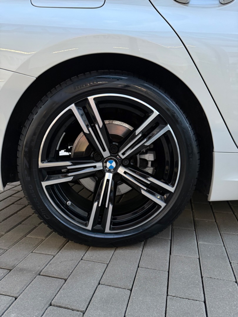 BMW Rad 3 320d mHEV x-Drive A/T M-Sport *PLNÁ ZÁRUKA*