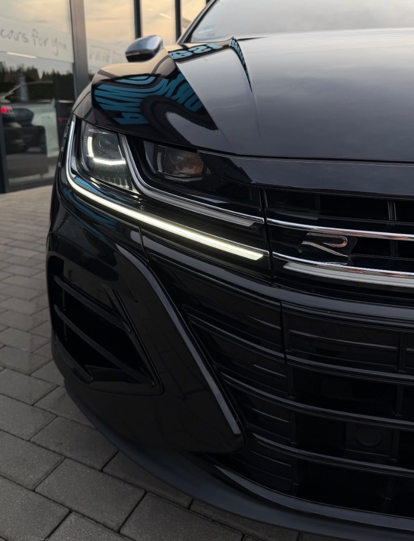 Volkswagen Arteon Shooting Brake 2.0TSi DSG R 4Motion R-line