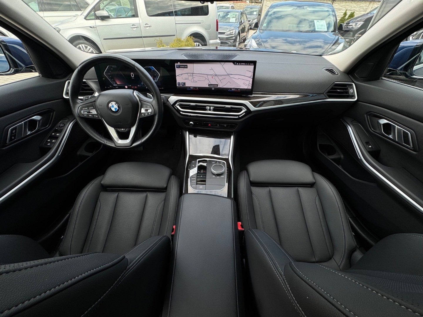 BMW Rad 3 Touring 320d  mHEV x-Drive A/T Luxury SK ŠPZ