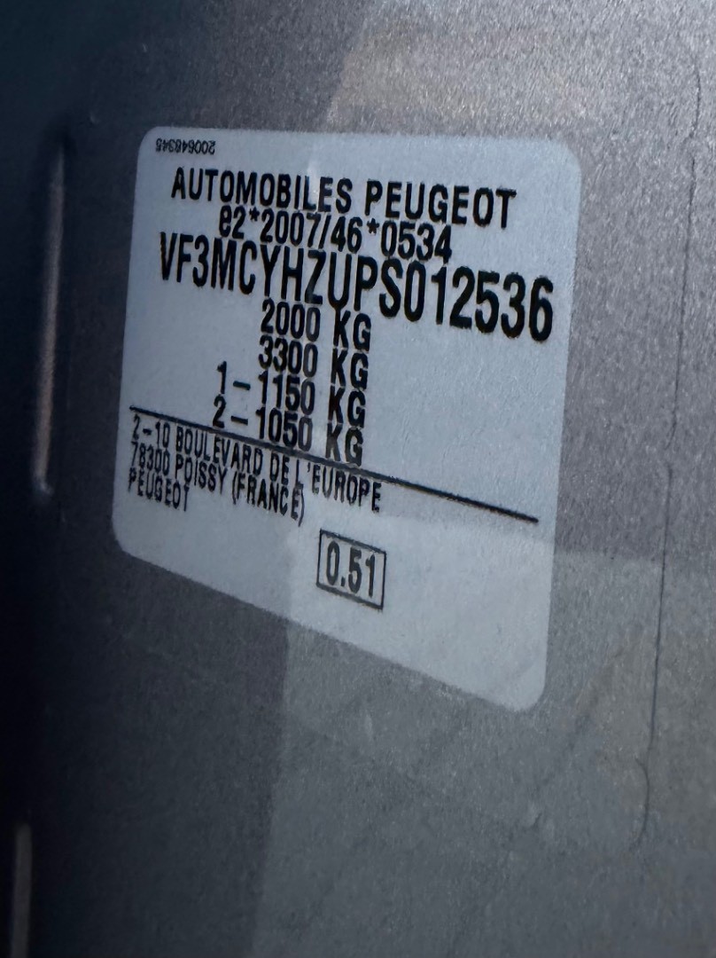 Peugeot 3008 1.5 Blue HDi 130k Allure A/T