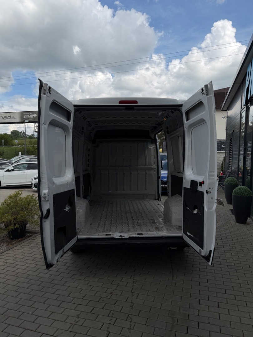 Peugeot Boxer 2.2BlueHDi 333 L2H2