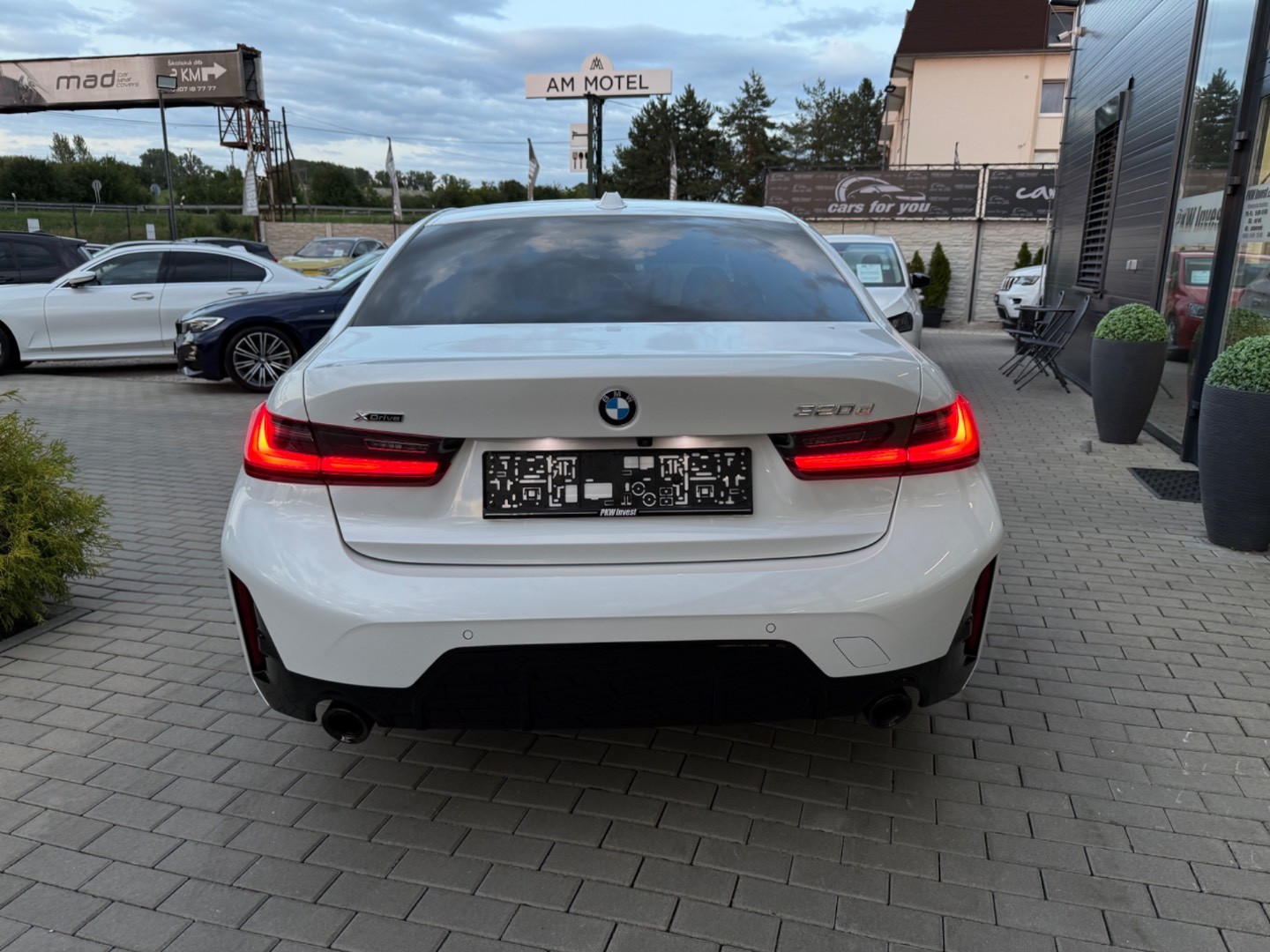 BMW Rad 3 320d mHEV x-Drive A/T M-Sport *PLNÁ ZÁRUKA*