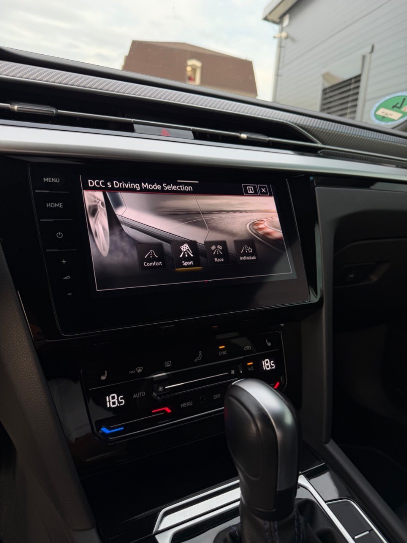 Volkswagen Arteon Shooting Brake 2.0TSi DSG R 4Motion R-line