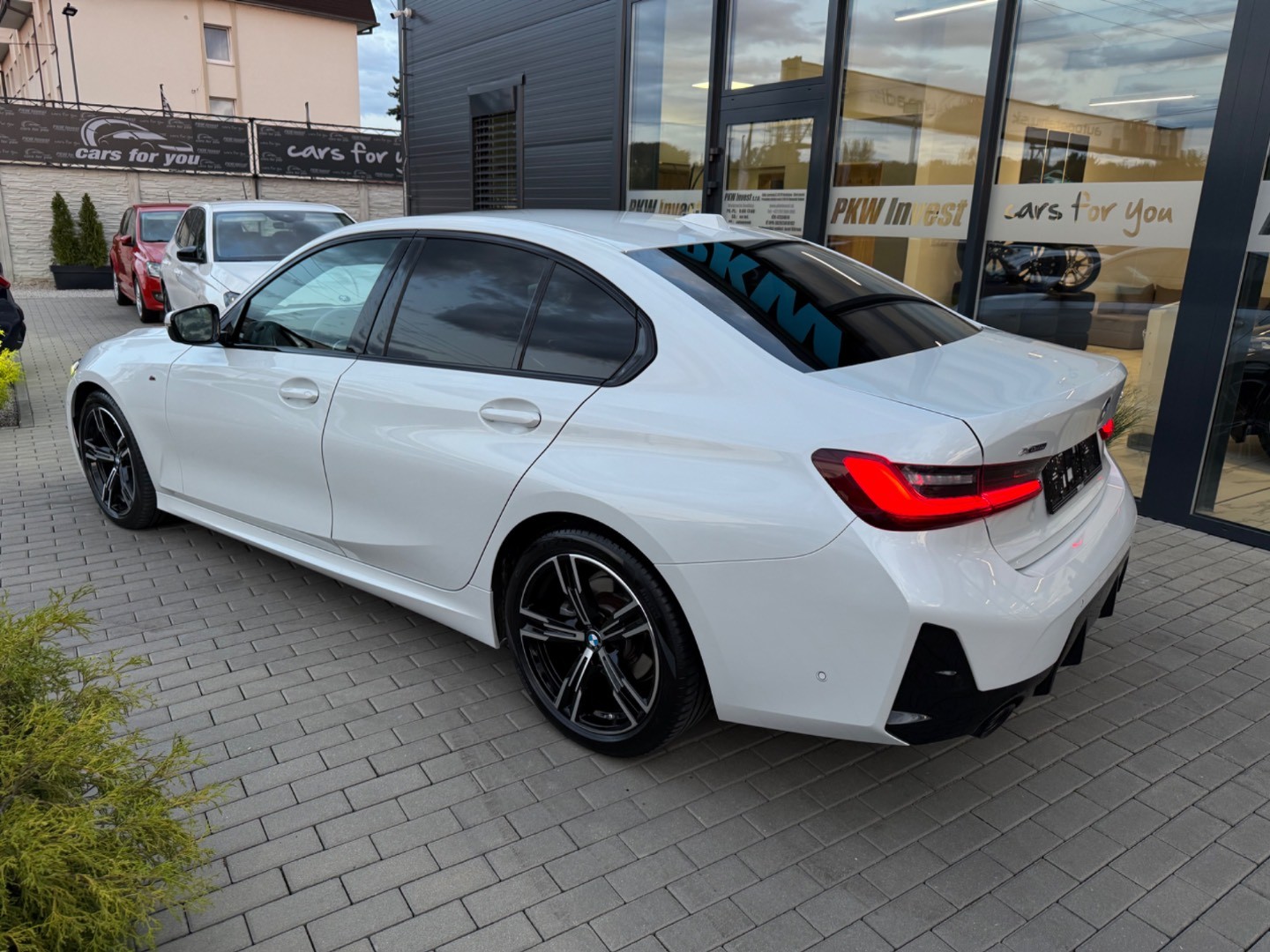 BMW Rad 3 320d mHEV x-Drive A/T M-Sport *PLNÁ ZÁRUKA*