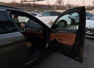 BMW Rad 5 Touring 530d  x-Drive A/T Luxury line *ŤAŽNÉ*