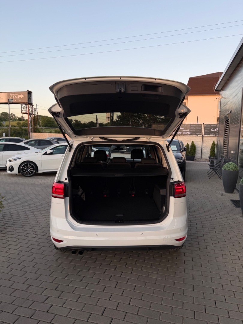 Volkswagen Touran 2.0 TDI SCR 150k Edition Comfortline DSG