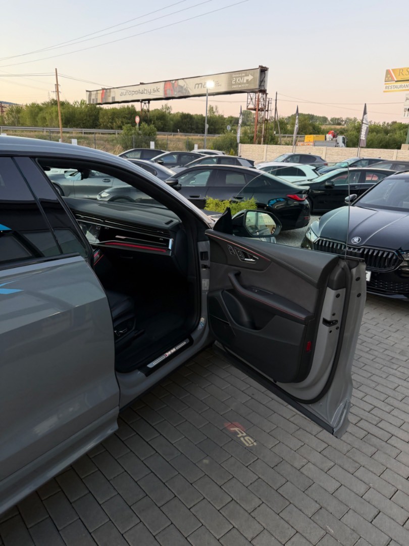 Audi RSQ8 4.0TFSi V8 TT8 Quattro 800+PS SK ŠPZ