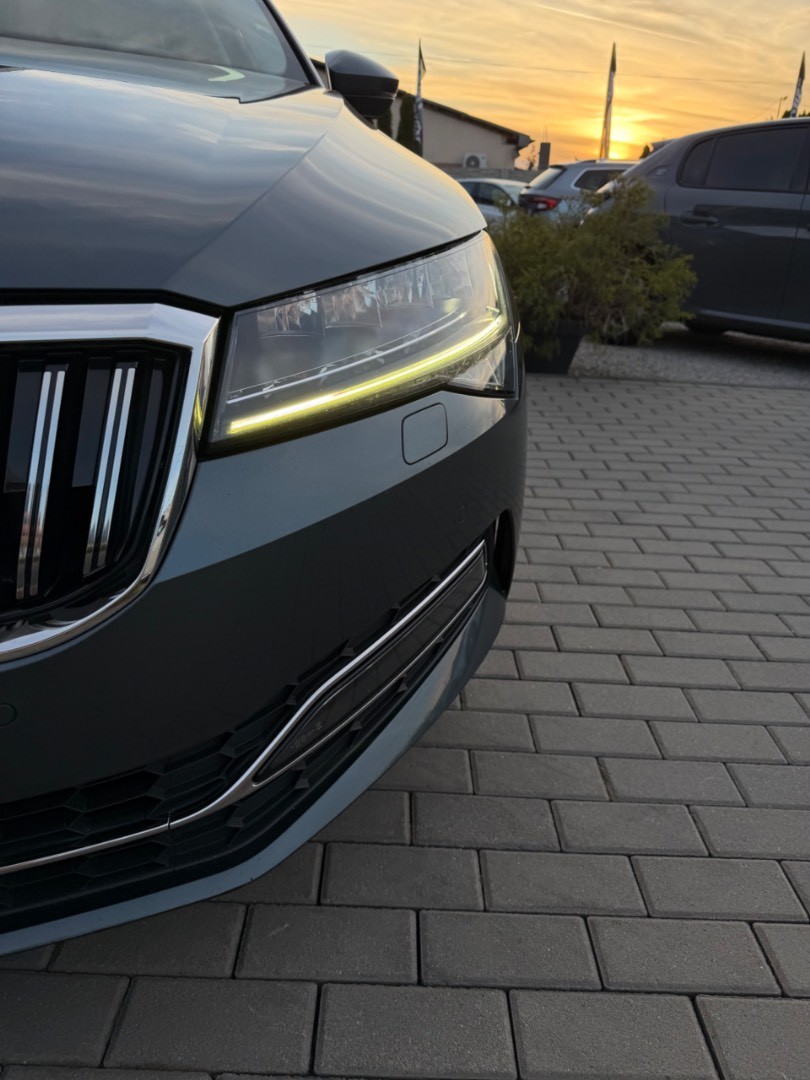 Škoda Superb 2.0TDi DSG Style *VIRTUAL*KAMERA*