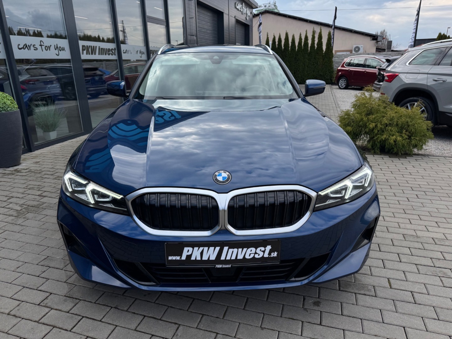 BMW Rad 3 Touring 320d  mHEV x-Drive A/T Luxury SK ŠPZ