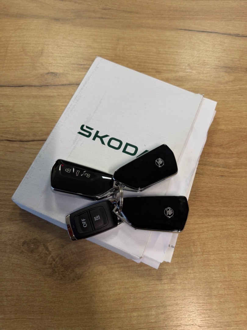 Škoda Superb Combi 2.0TDi DSG Sportline *ZÁRUKA*SK*FULL*