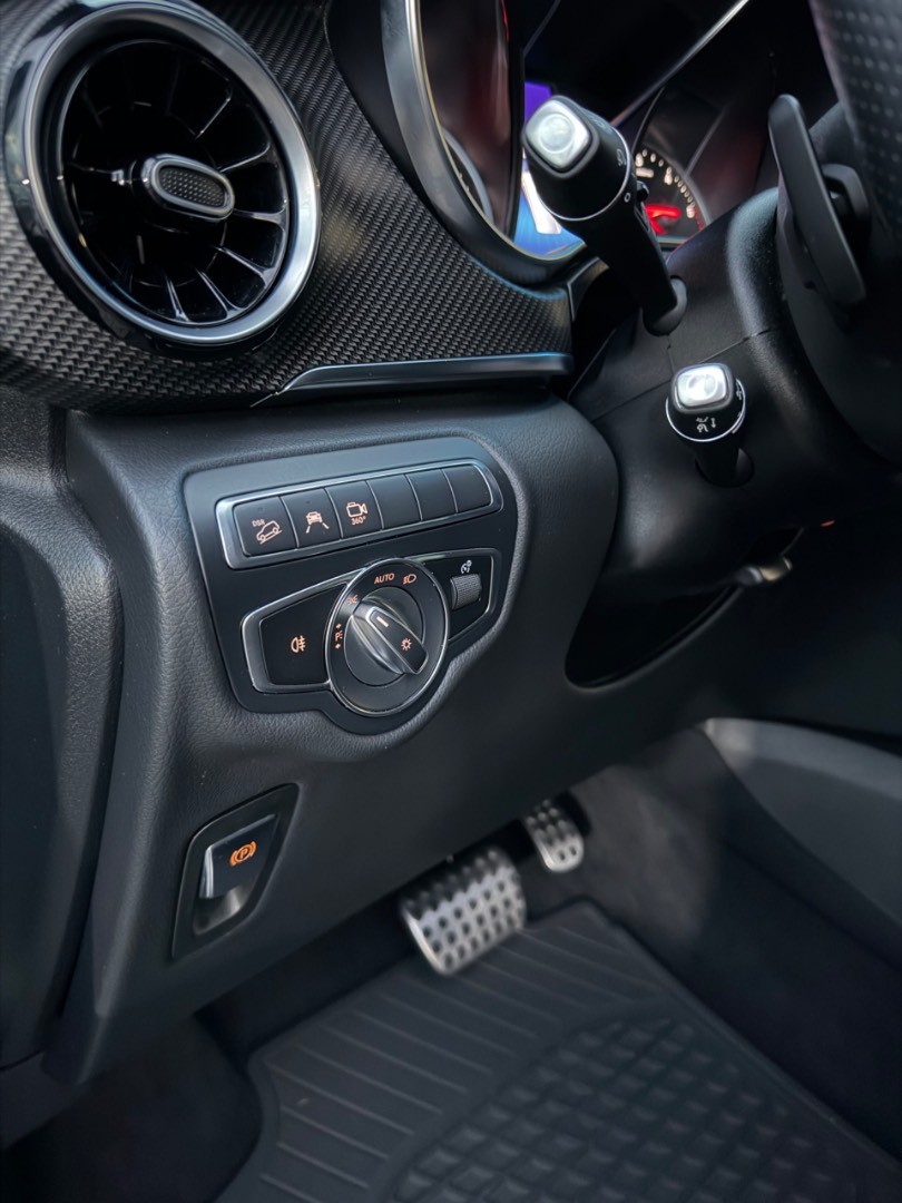 Mercedes-Benz V trieda 300CDi A/T 4Matic 7M AMG line