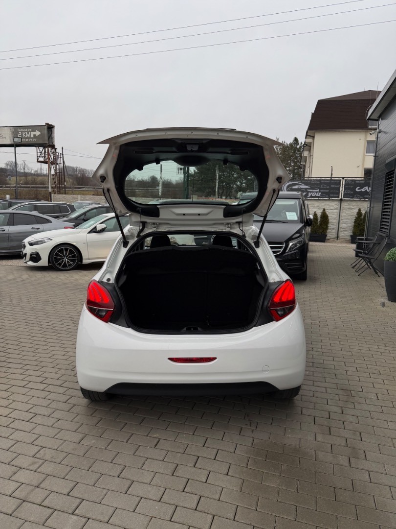 Peugeot 208 1.6 BlueHDi Active