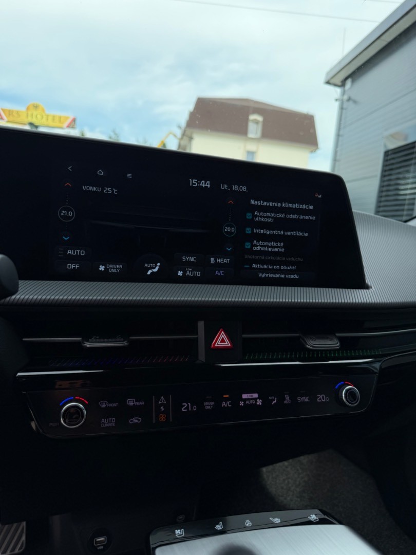 Kia EV6 GT-Line 2WD 77,4kWh SK ŠPZ SOH 100%