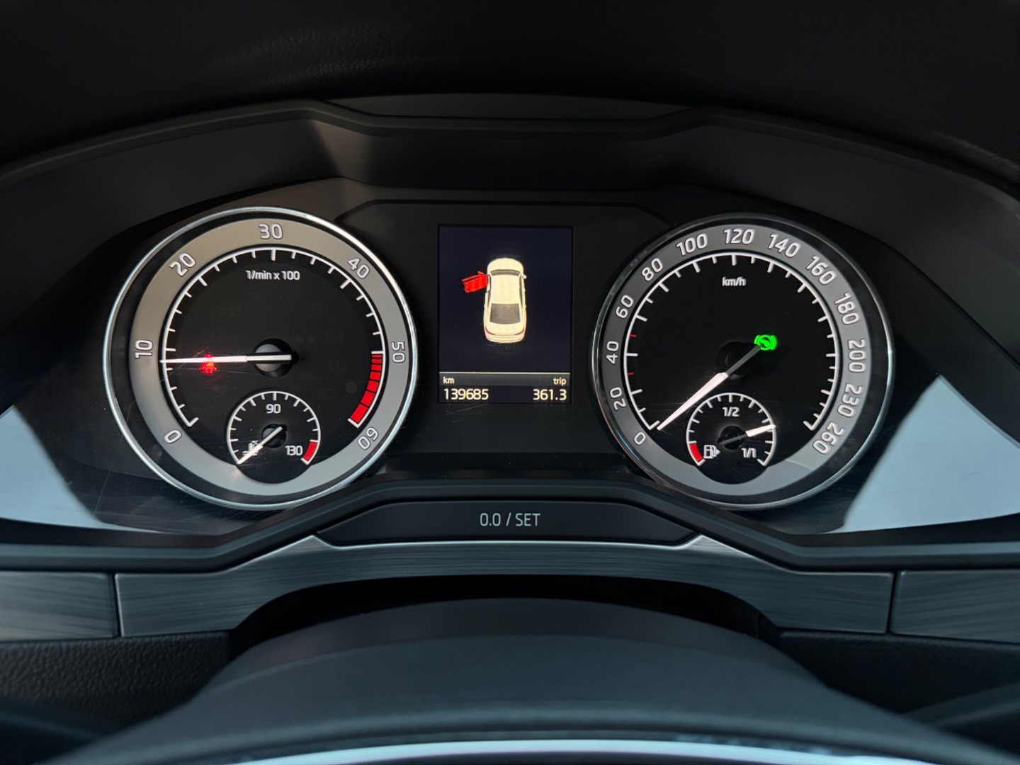 Škoda Superb 2.0TDi DSG Style SK ŠPZ