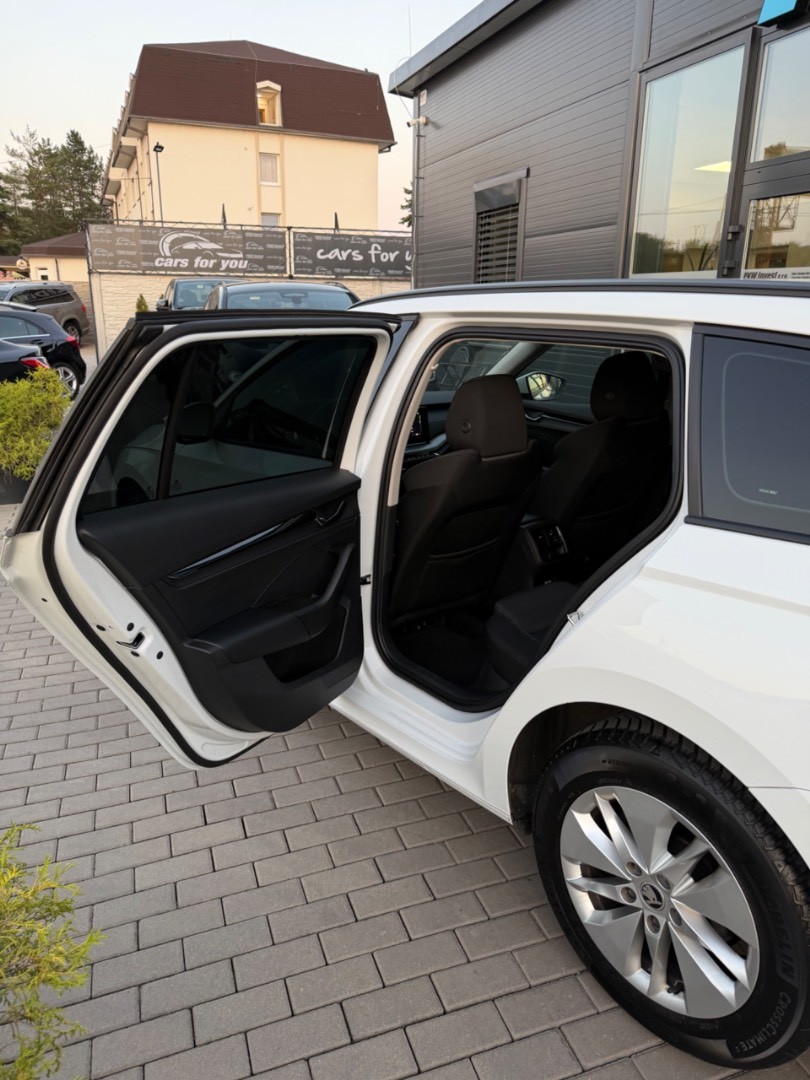 Škoda Octavia Combi 2.0 TDI SCR Style DSG