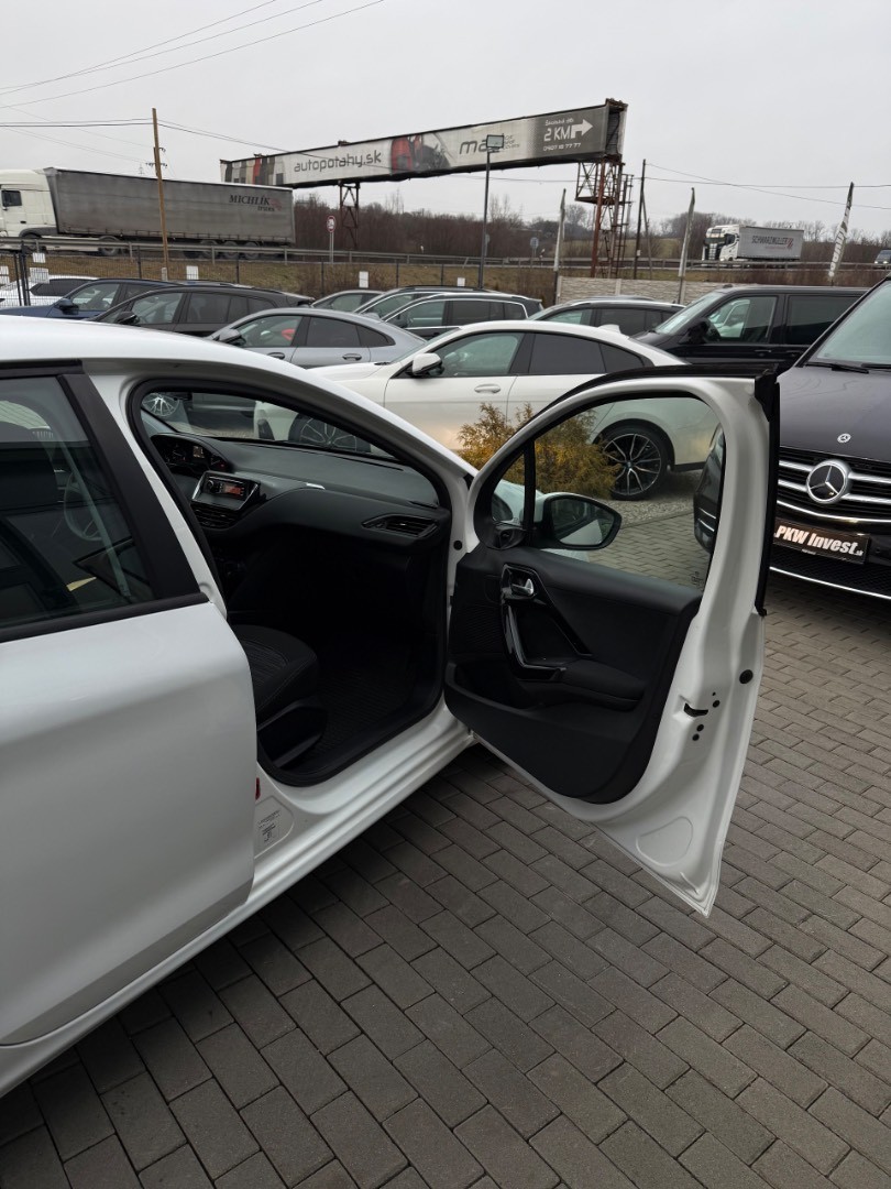 Peugeot 208 1.6 BlueHDi Active