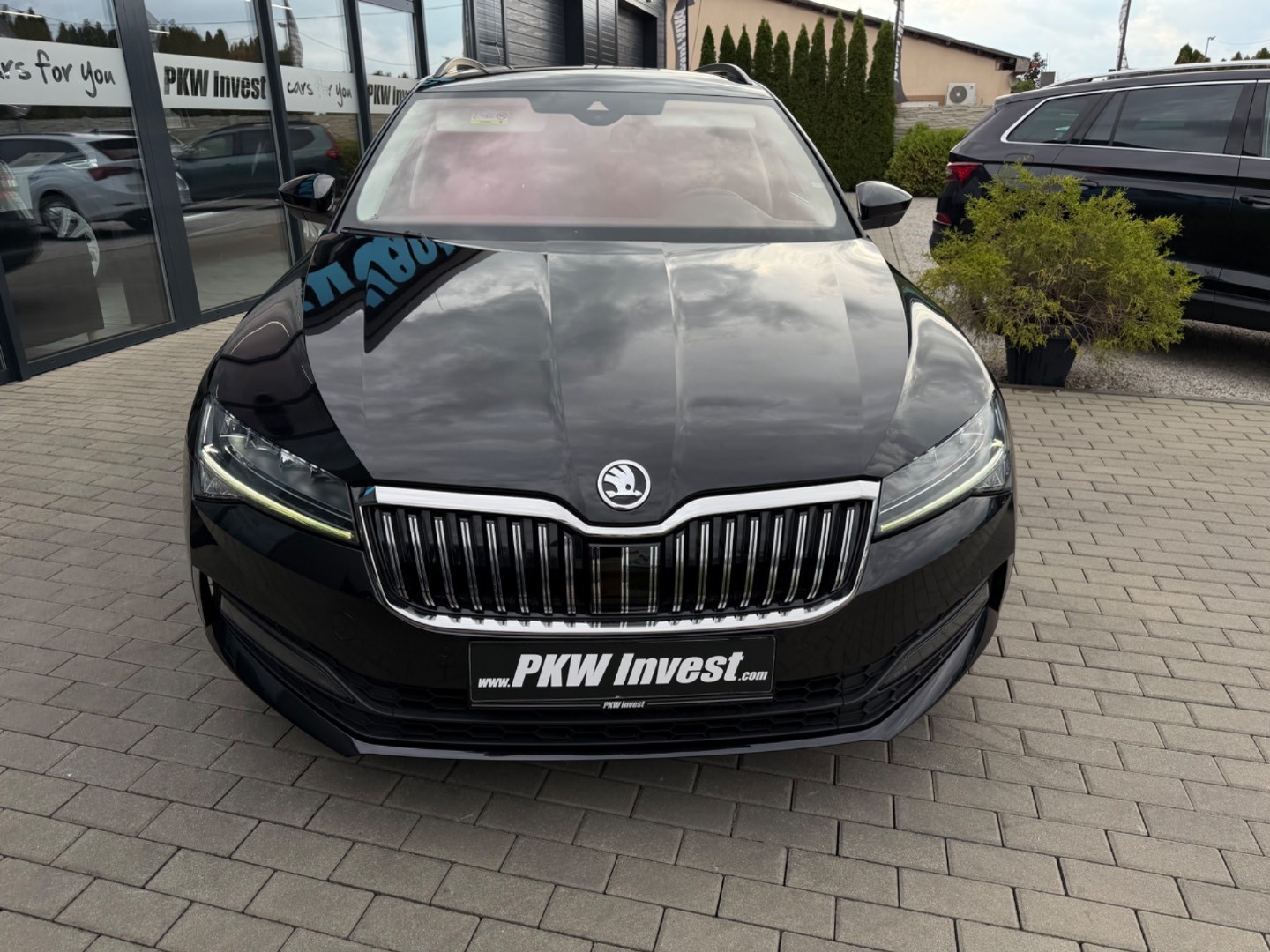 Škoda Superb Combi 2.0TDi DSG Style SK ŠPZ