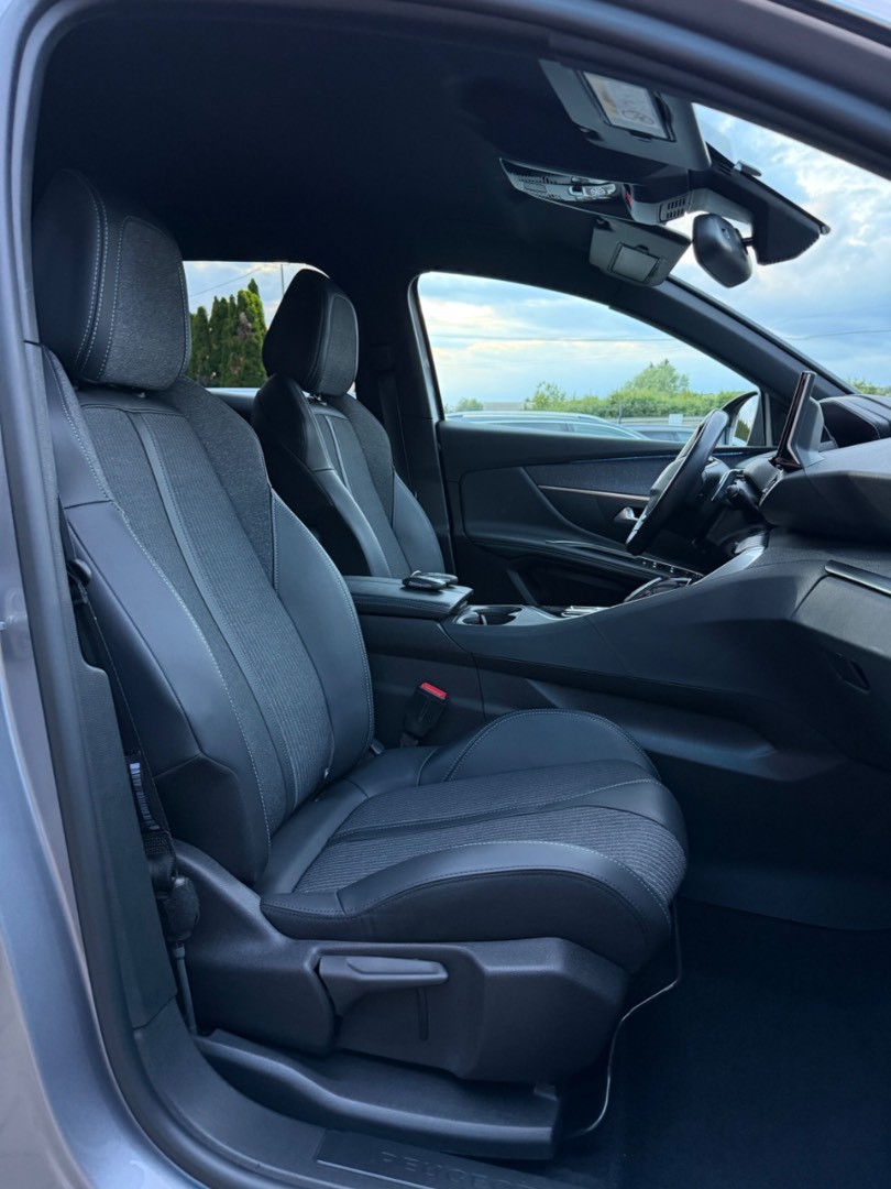 Peugeot 3008 1.5 Blue HDi 130k Allure A/T