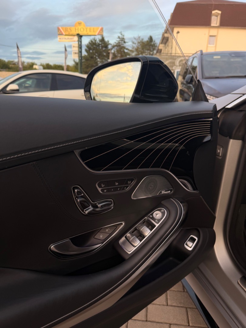 Mercedes-Benz S trieda Kupé Coupé 63 AMG 4Matic designo FULL