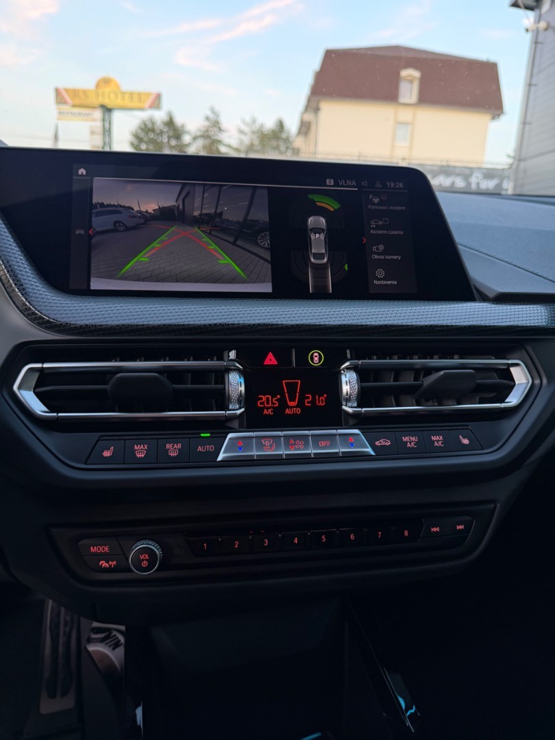 BMW Rad 2 Gran Coupé 220d   x-Drive A/T M-Sport SK ŠPZ