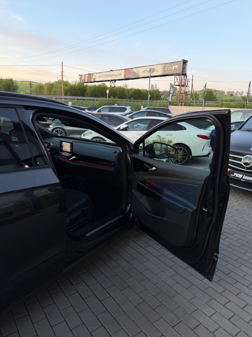 Volkswagen ID.4 GTX 4Motion 77kWh/220kW *ŤAŽNÉ*