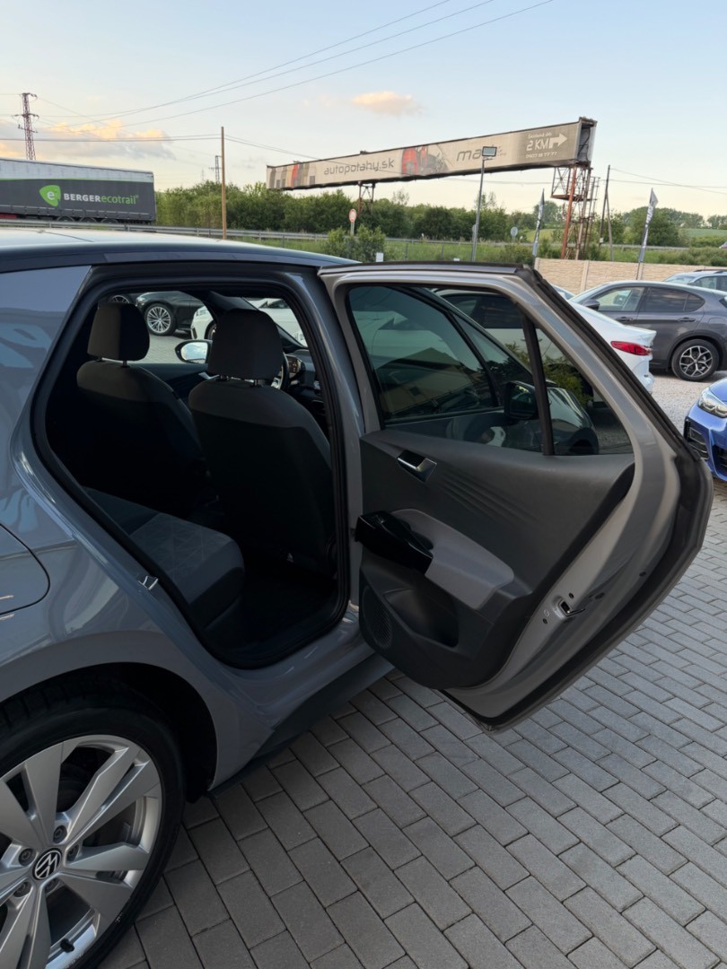 Volkswagen ID.3 PRO 62kWh/107kW