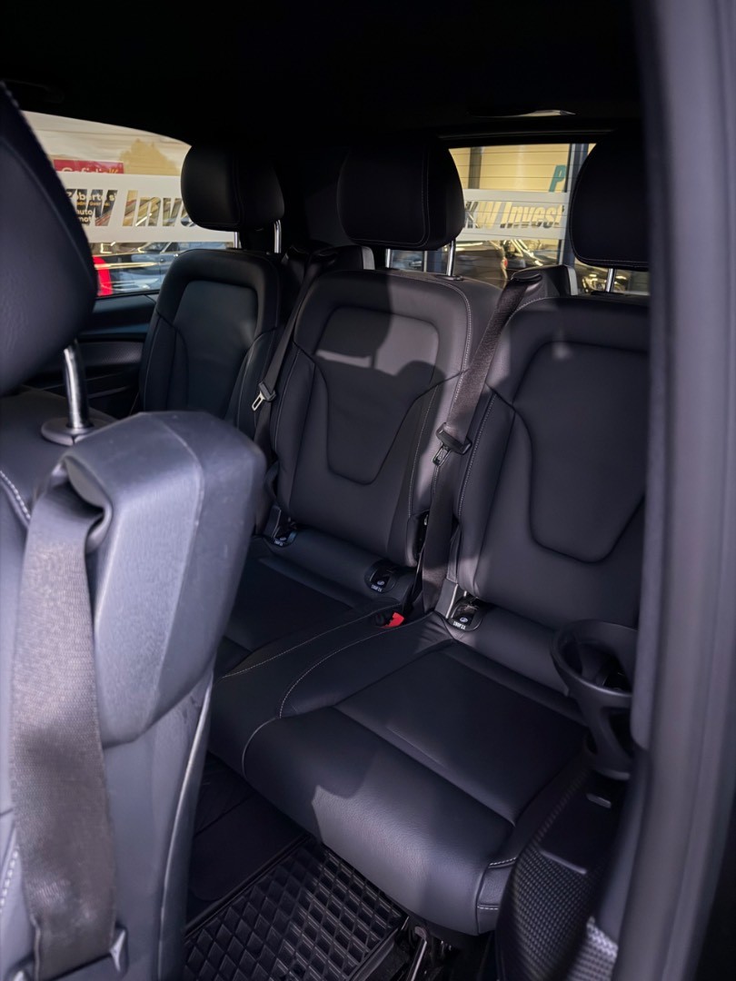Mercedes-Benz V trieda 300CDi A/T 4Matic 7M AMG line