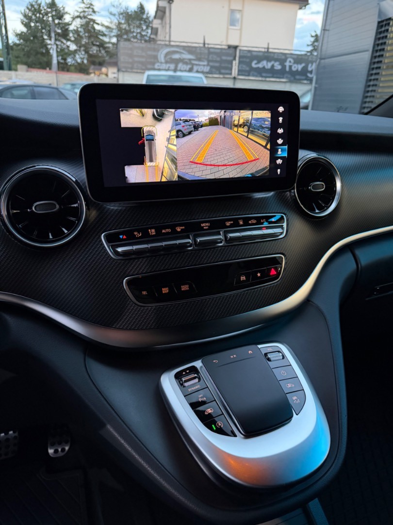 Mercedes-Benz V trieda 300CDi A/T 4Matic 7M AMG line