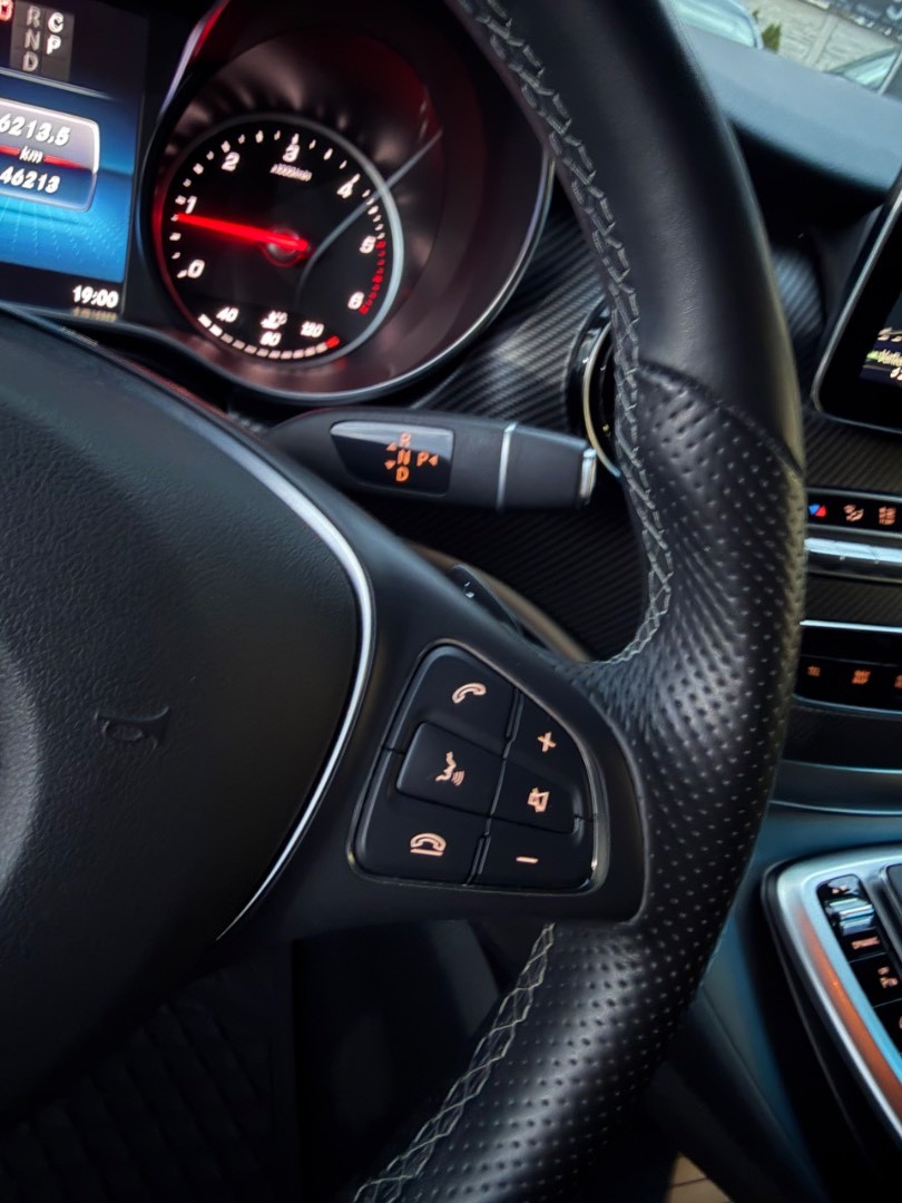 Mercedes-Benz V trieda 300CDi A/T 4Matic 7M AMG line