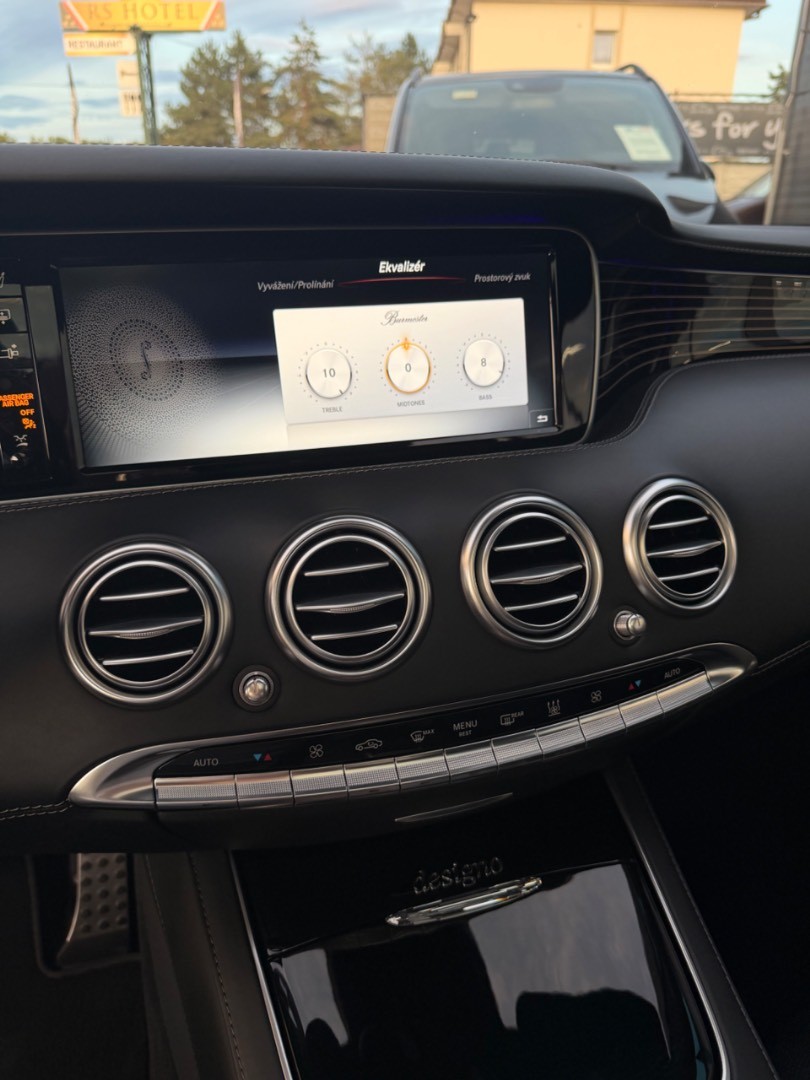Mercedes-Benz S trieda Kupé Coupé 63 AMG 4Matic designo FULL