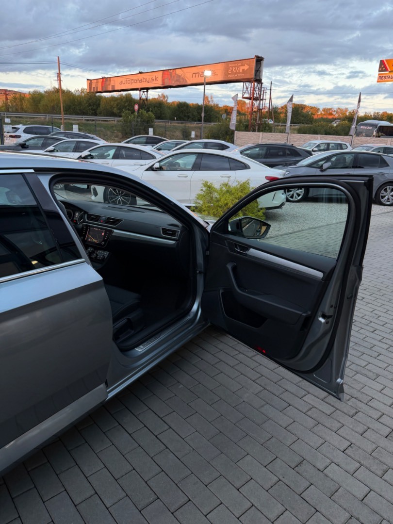 Škoda Superb 2.0TDi DSG Style SK ŠPZ