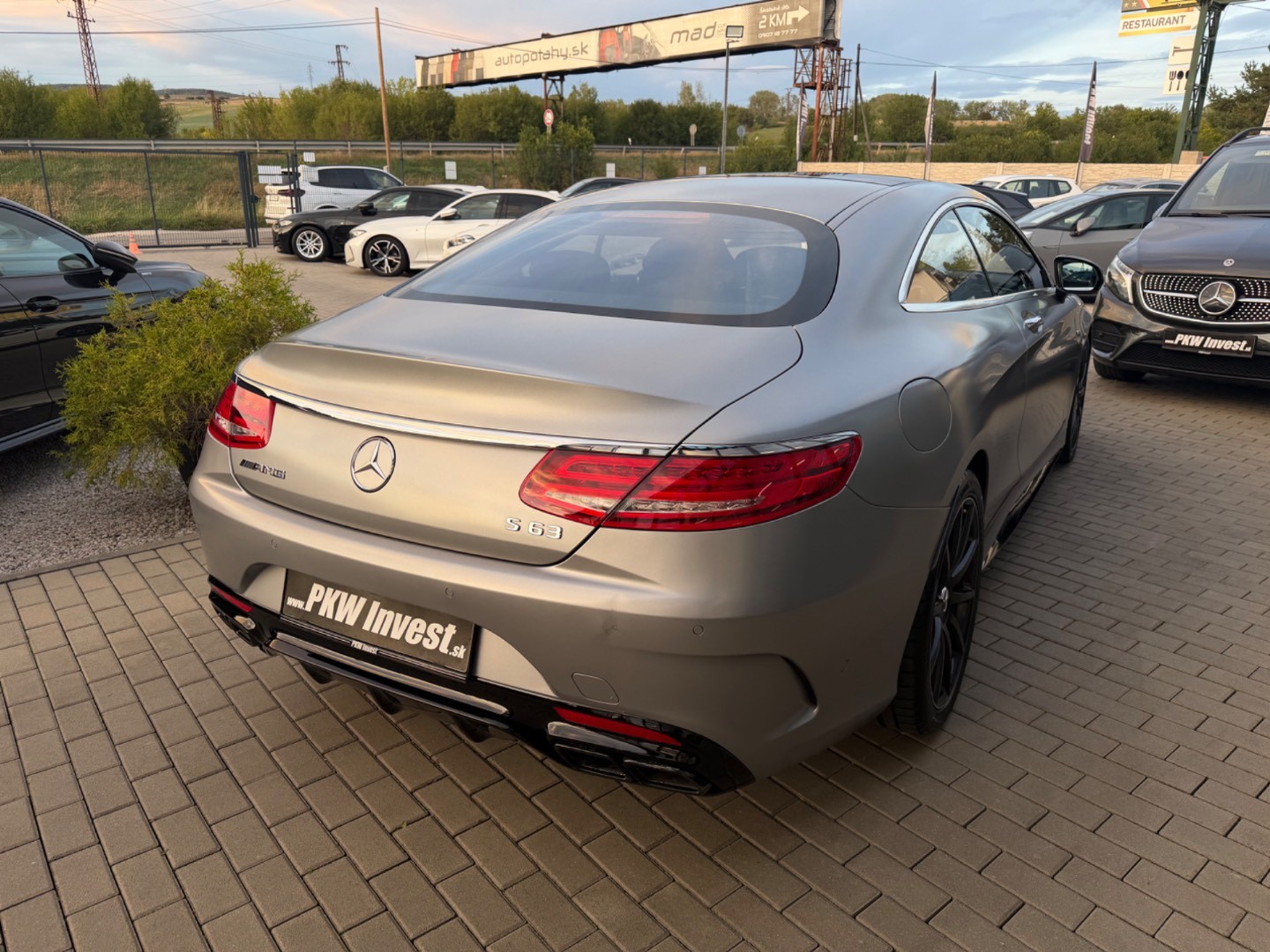 Mercedes-Benz S trieda Kupé Coupé 63 AMG 4Matic designo FULL