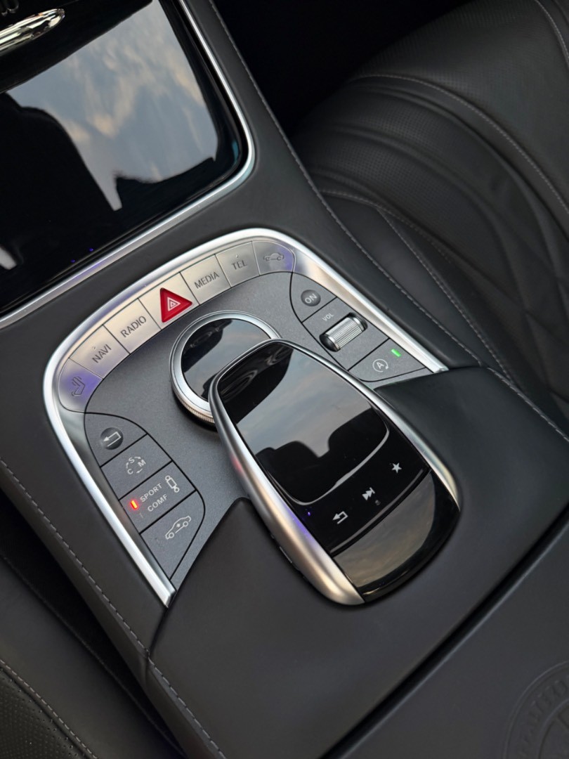 Mercedes-Benz S trieda Kupé Coupé 63 AMG 4Matic designo FULL