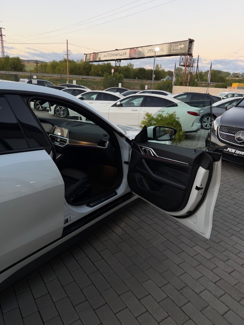 BMW Rad 4 Gran Coupé 420d   x-Drive A/T M-Sport line SK ŠPZ