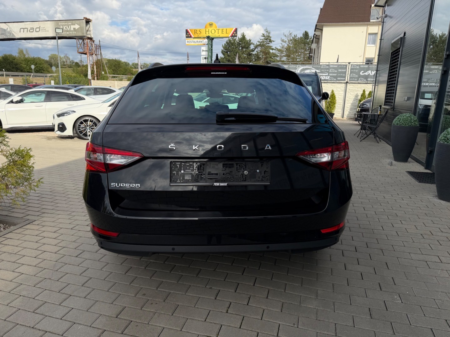 Škoda Superb Combi 2.0TDi DSG Style SK ŠPZ