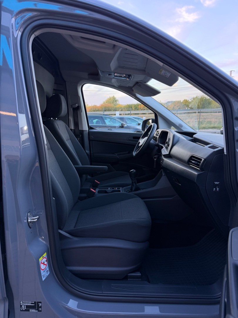 Volkswagen Caddy 2.0TDi 2M SK ŠPZ