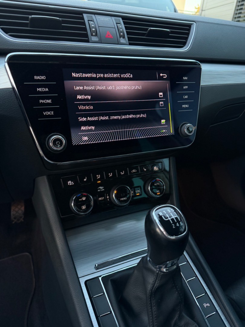 Škoda Superb 1.5TSi Style Edition SK kupované