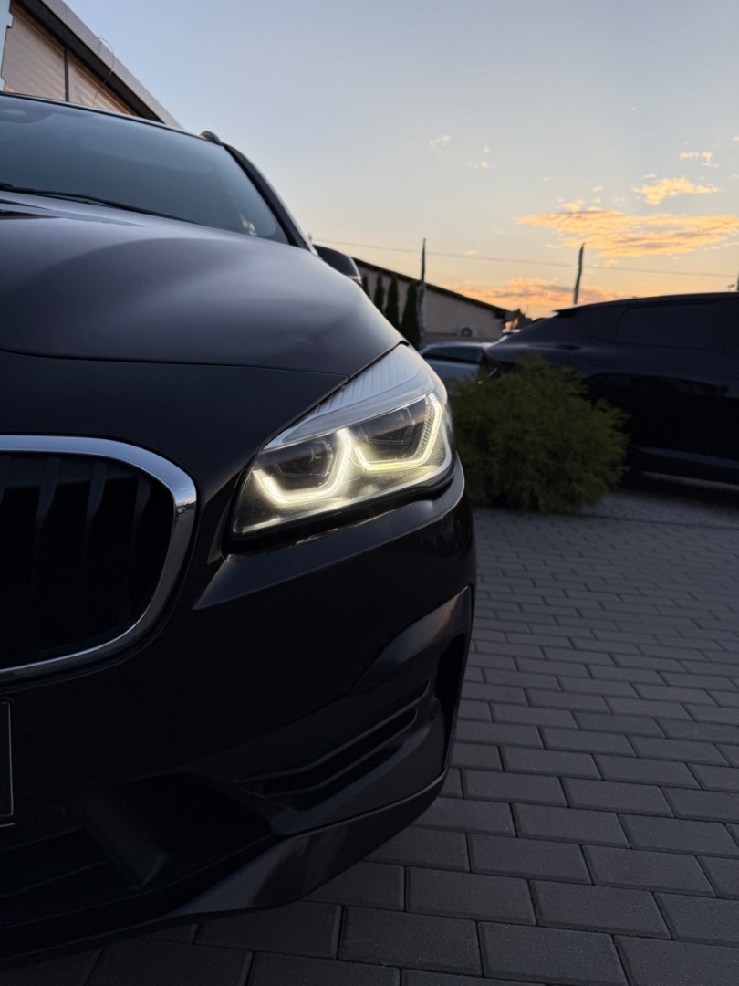 BMW Rad 2 Gran Tourer 2   220d xDrive A/T