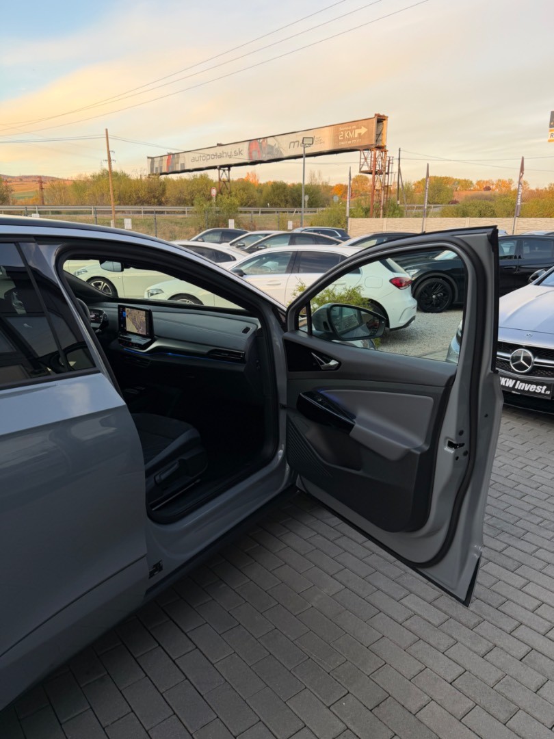 Volkswagen ID.5 PRO S Performance 82kWh ŤAŽNÉ-SOH 95,5%