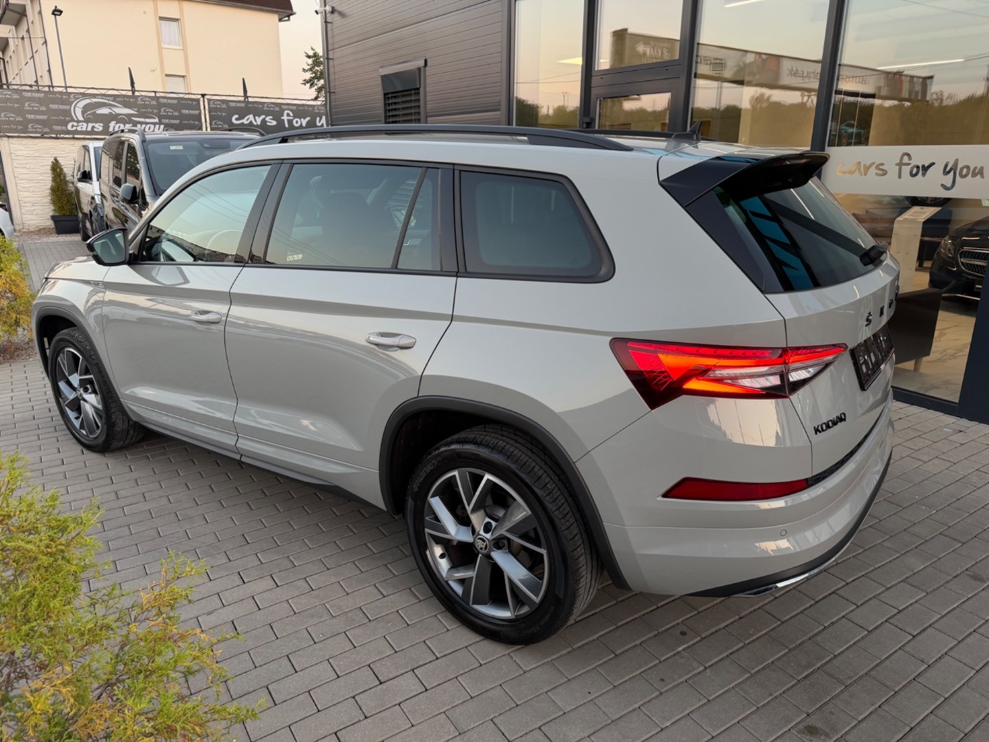 Škoda Kodiaq 2.0TDi DSG 4×4 Sportline ŤAŽNÉ-VIRTUAL-KAMERA