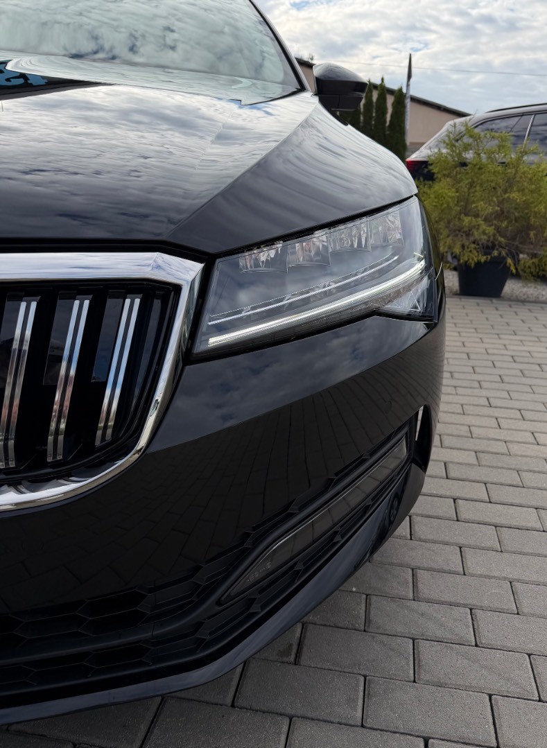 Škoda Superb Combi 2.0TDi DSG Style SK ŠPZ