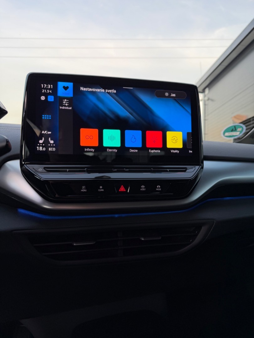 Volkswagen ID.5 PRO S Performance 82kWh ŤAŽNÉ-SOH 95,5%