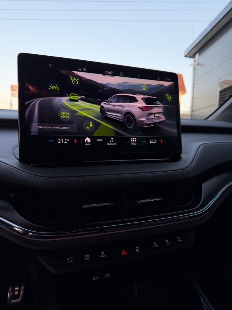 Škoda Enyaq 80X 4×4 82kWh Sportline Edition ŤAŽNÉ-360