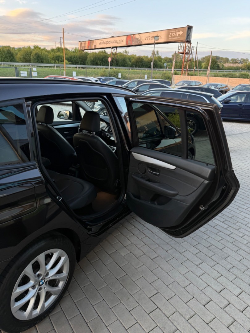 BMW Rad 2 Gran Tourer 2   220d xDrive A/T