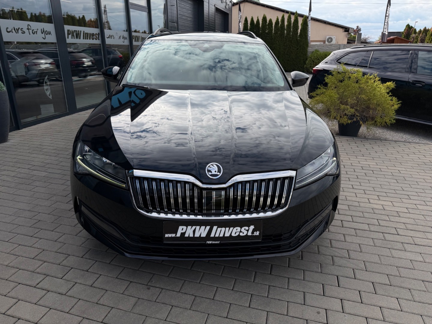 Škoda Superb Combi 2.0TDi DSG Style SK ŠPZ